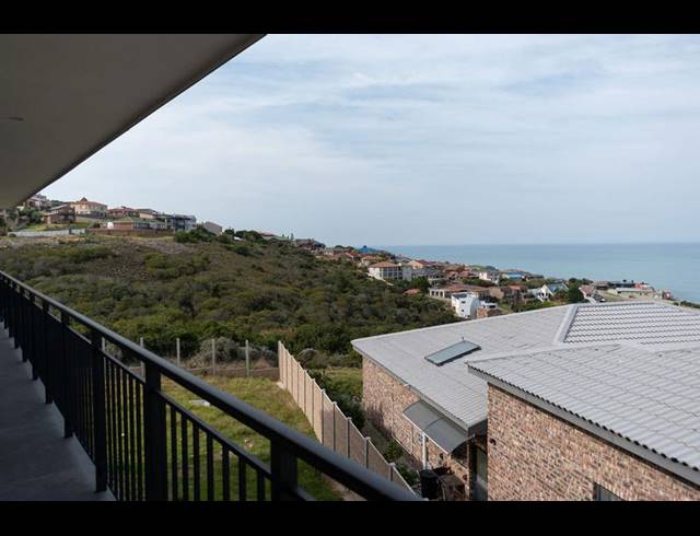 5 BEDROOM HOUSE FOR SALE IN DANA BAY